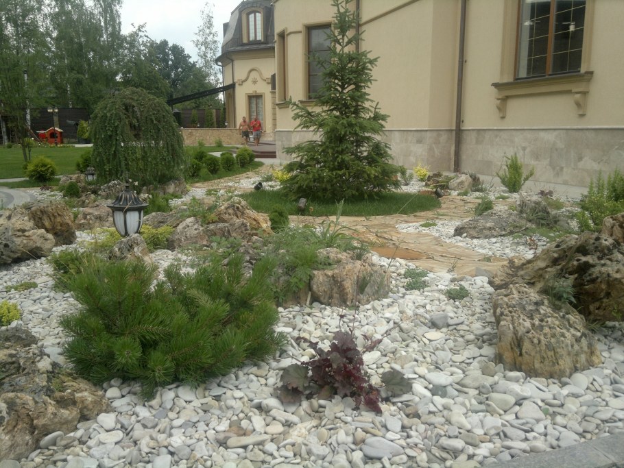 Альпийские горки из известняка