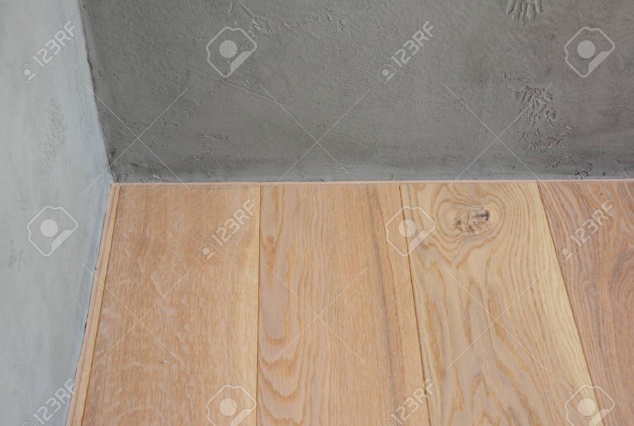 Ламинат без плинтуса с пробковым компенсатором