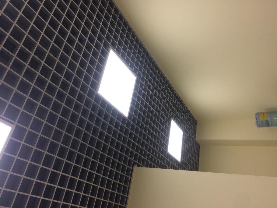 Грильято в ванной комнате