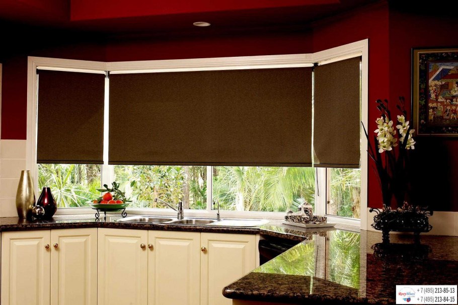 Рулонные шторы на кухню
