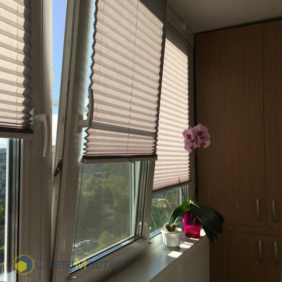 Жалюзи пластиковые горизонтальные