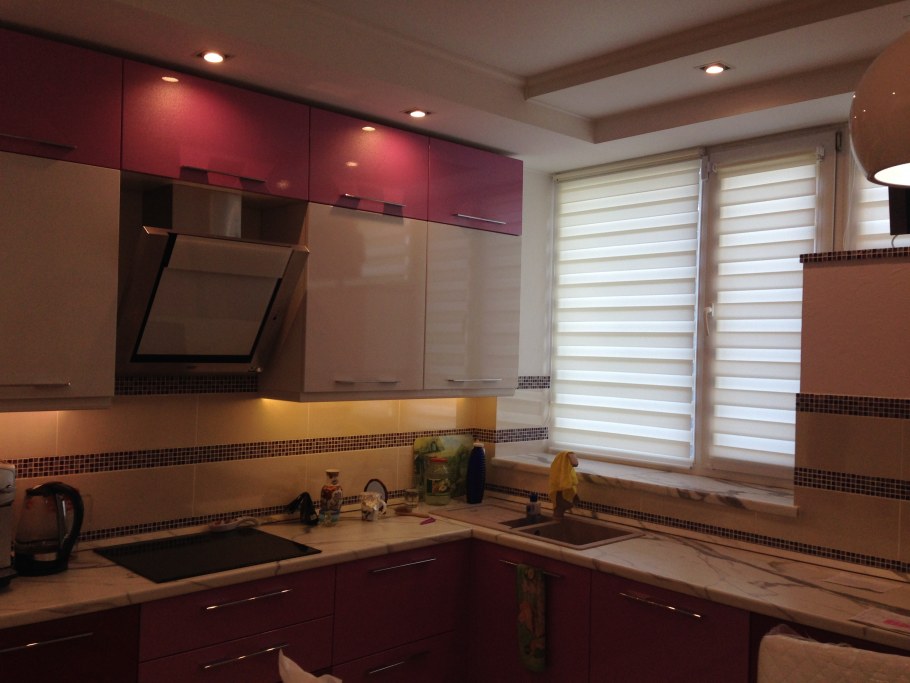 Жалюзи на маленькое окно в кухне