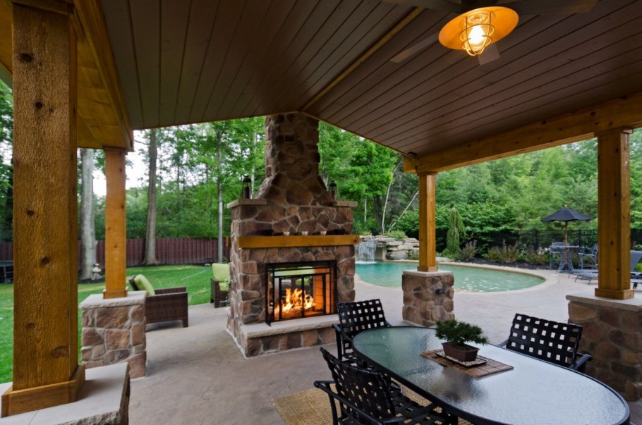 Беседка с камином