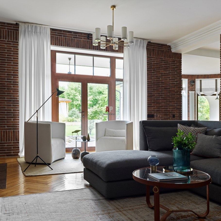 Загородный дом в стиле Фьюжн