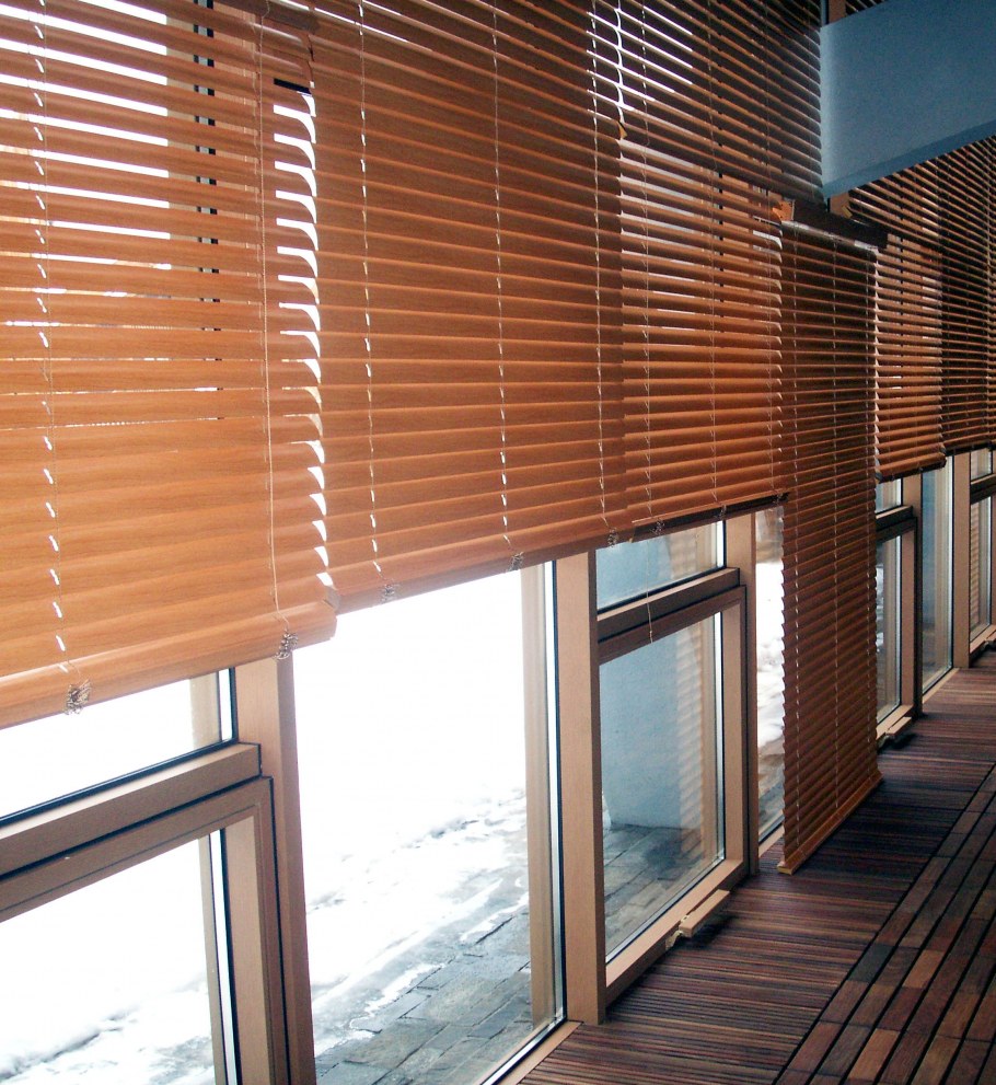 Жалюзи на окна