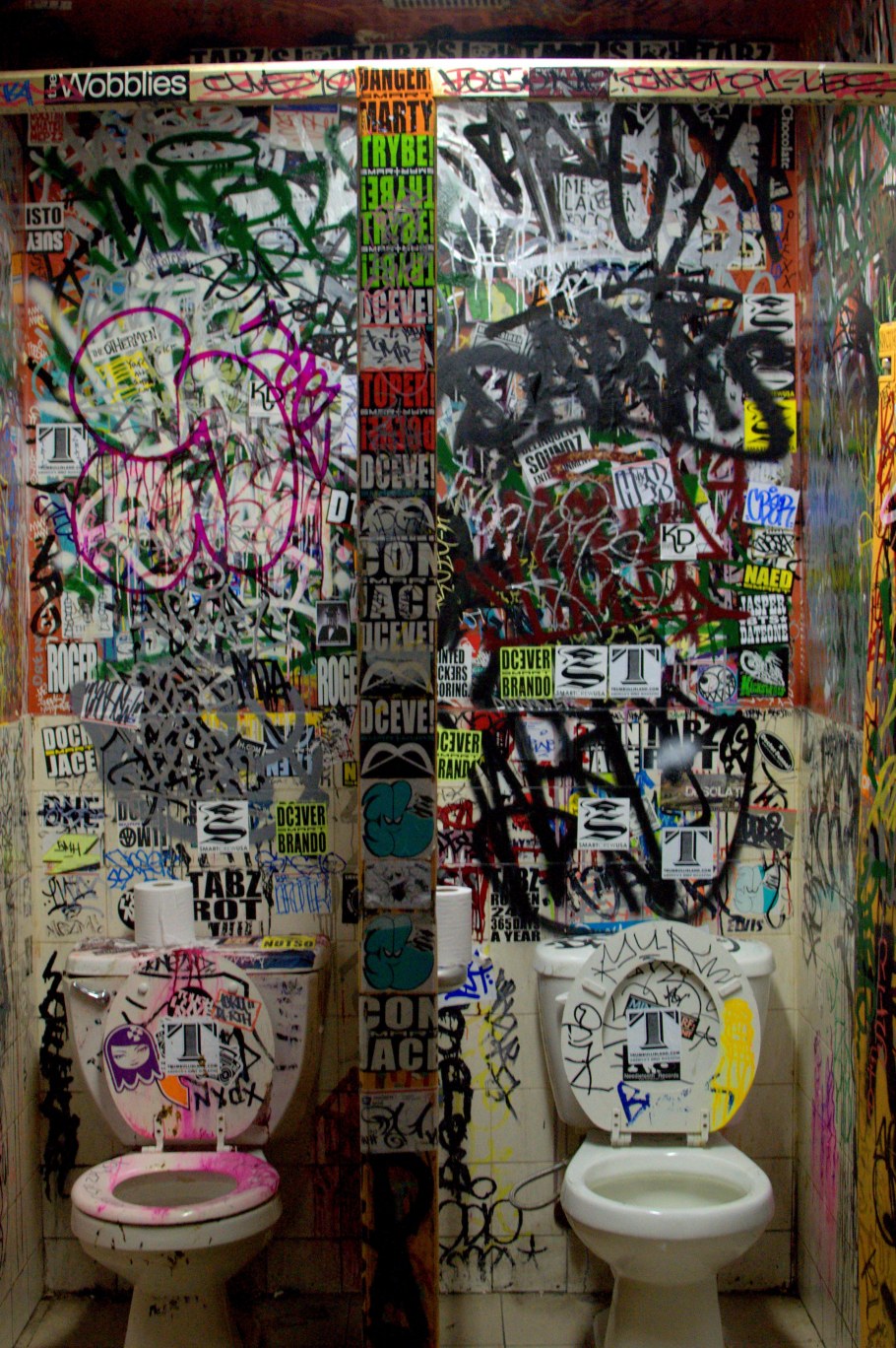 Граффити ванна