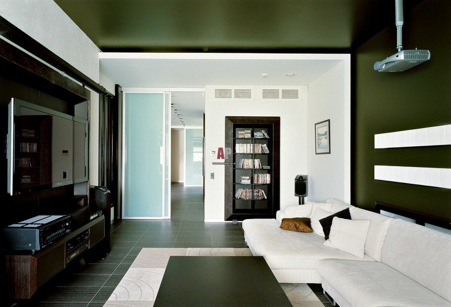 Двухцветные стены в интерьере