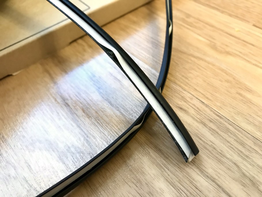 Плинтус пристеночный Rehau 118