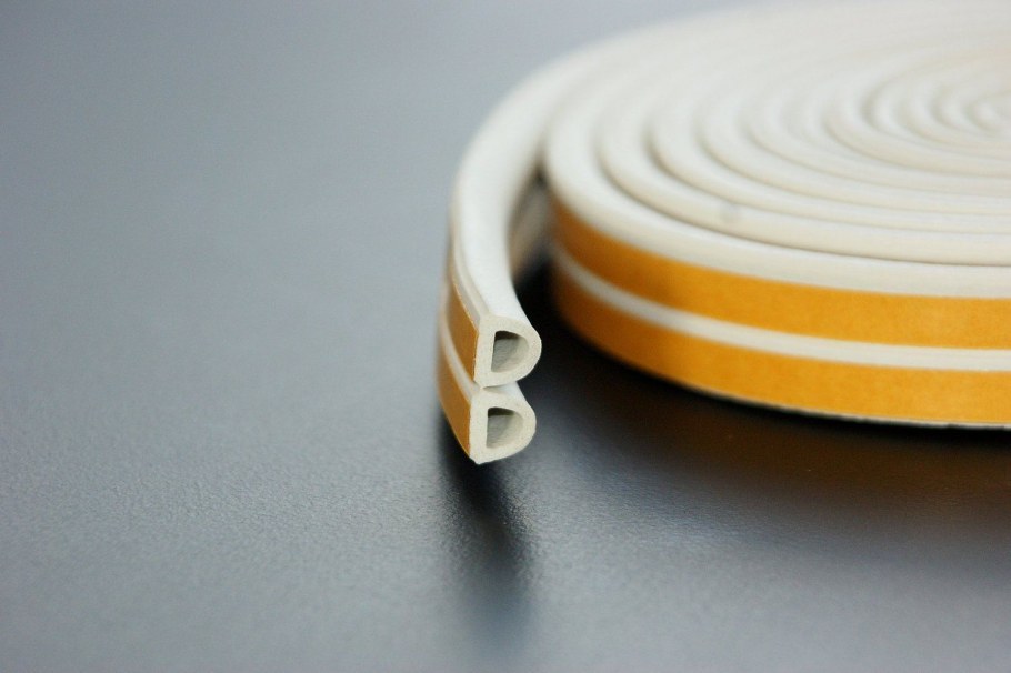 Уплотнитель для плитки