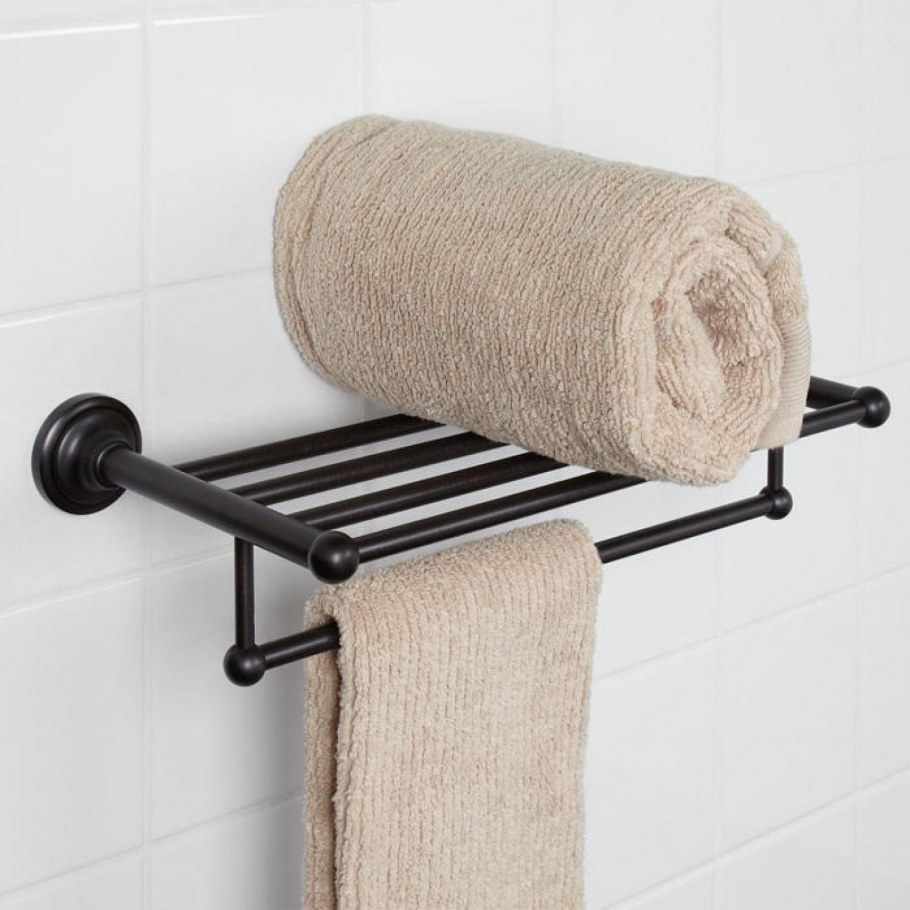 Кронштейн для полотенец в ванную