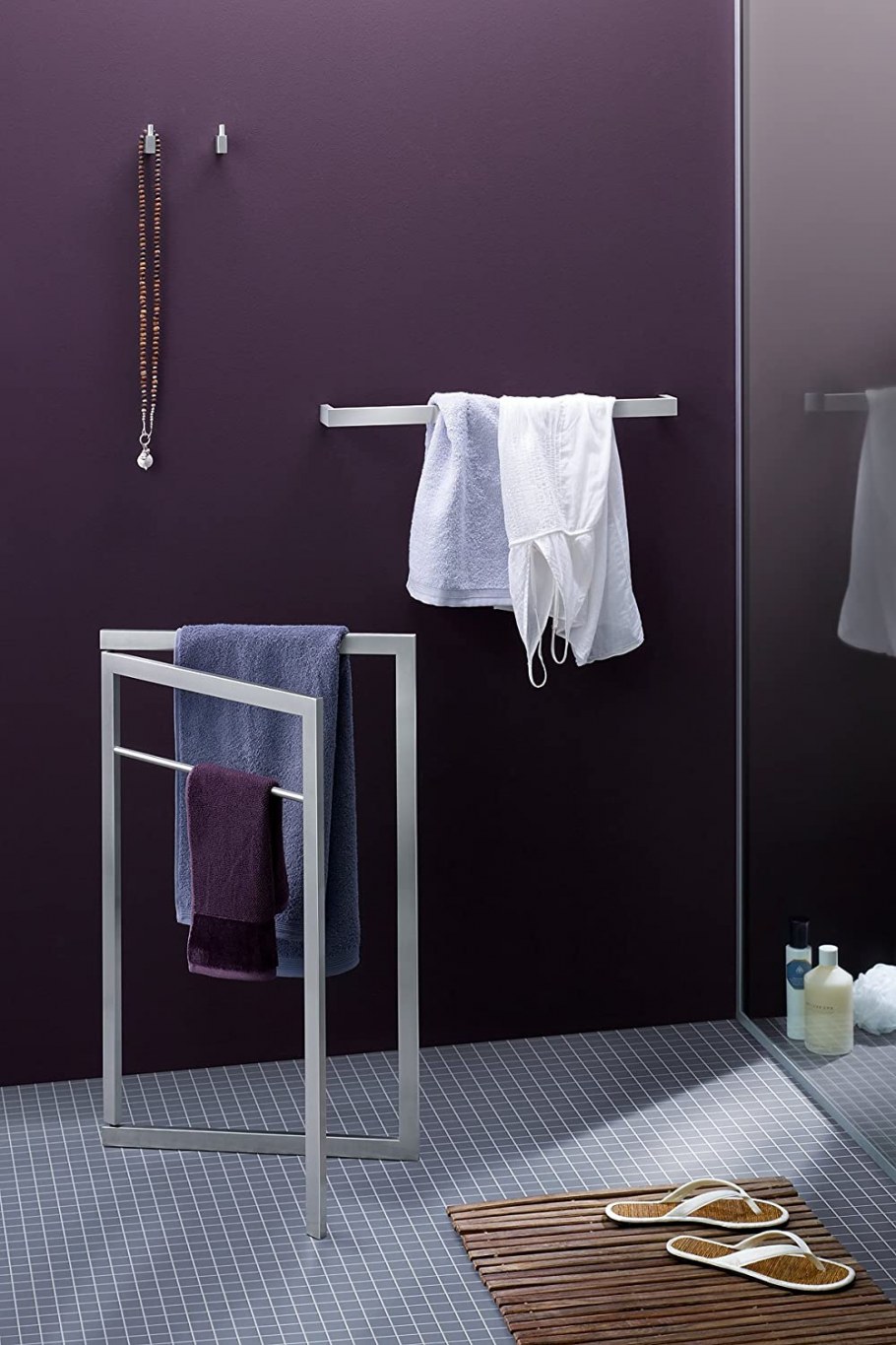 Полотенцедержатели для ванной комнаты напольные