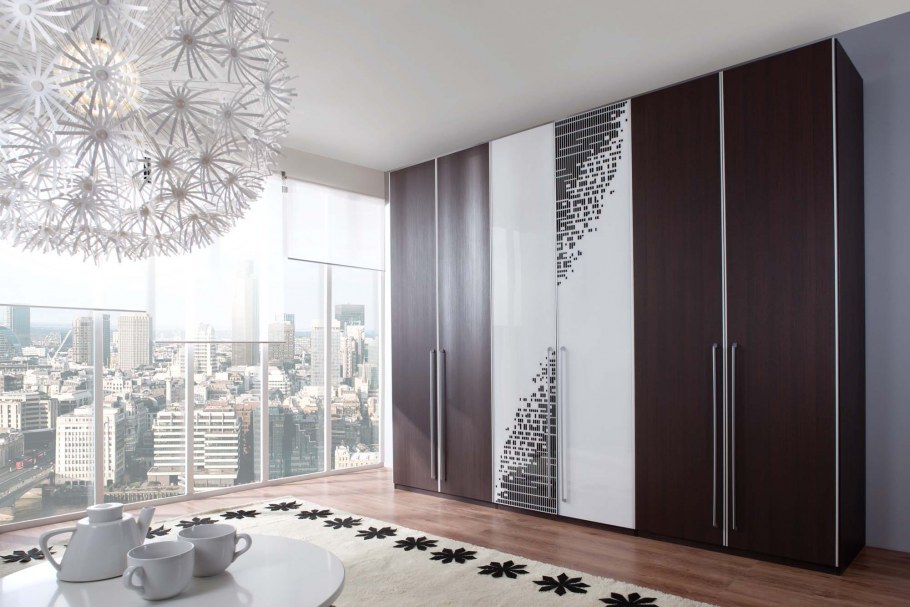 Шкаф-купе для гостиной в современном стиле