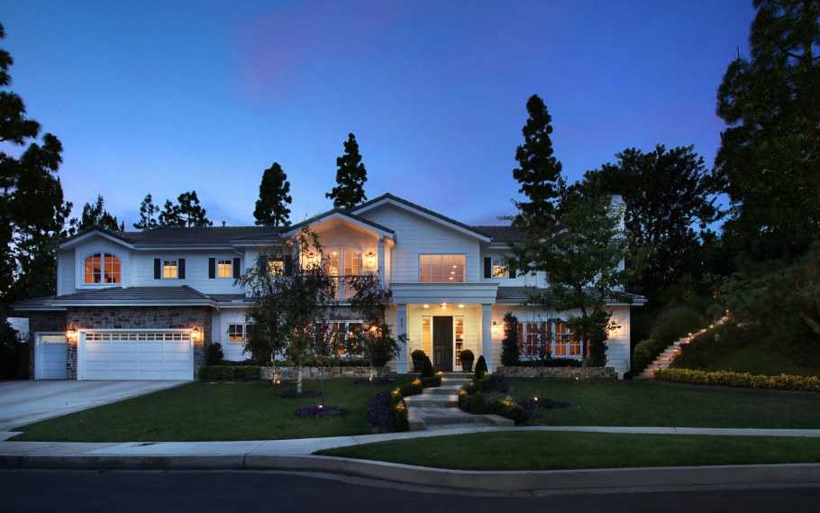 Современный дом