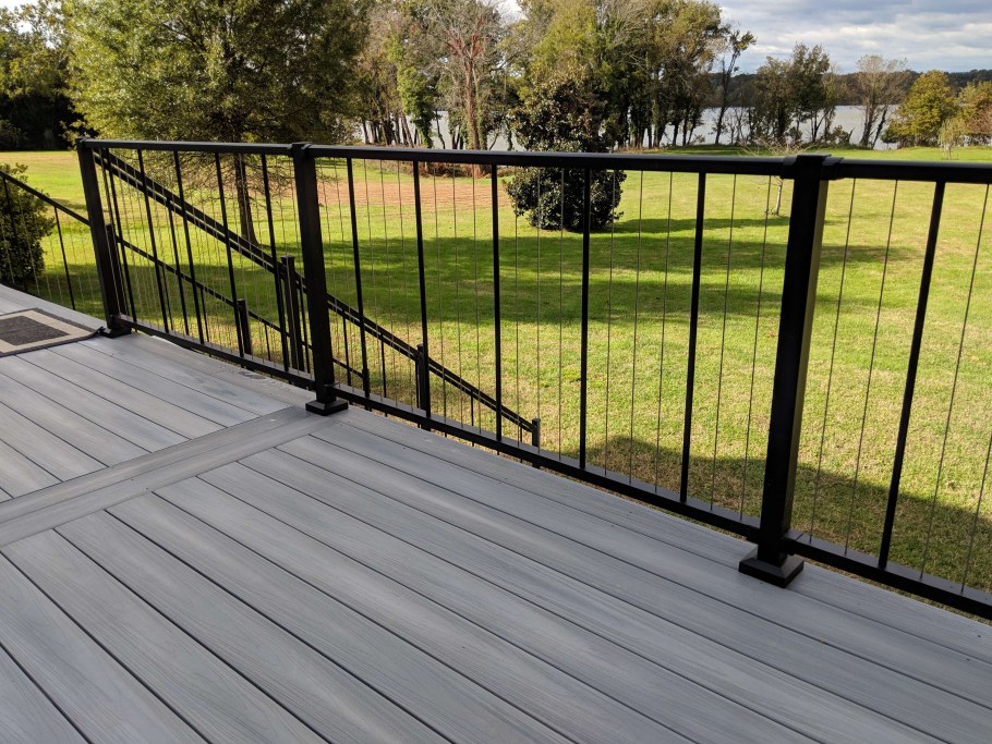 Ограждение террасы из металла