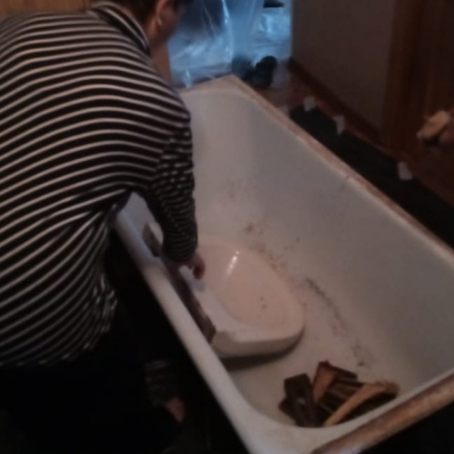 Утилизация чугунной ванны