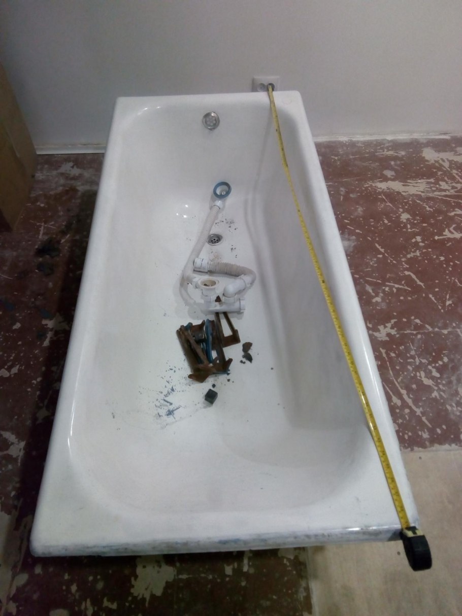 Утилизация чугунной ванны