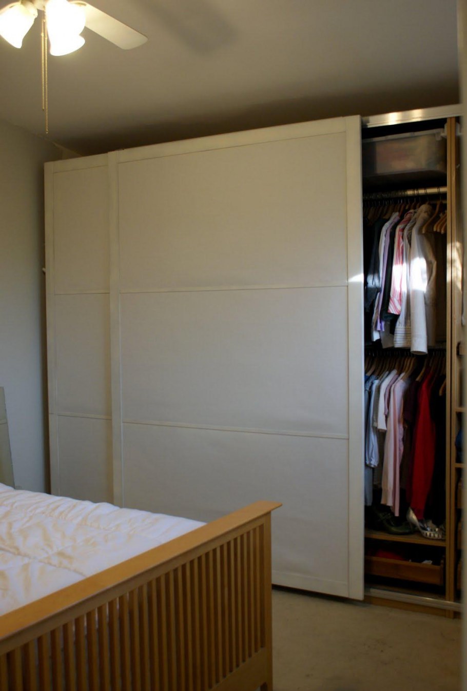 Шкаф Хасвик купе икеа