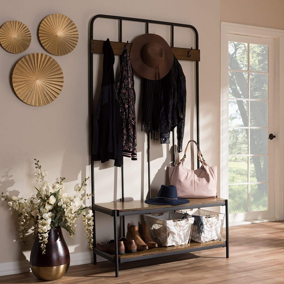 Вешалка в прихожую