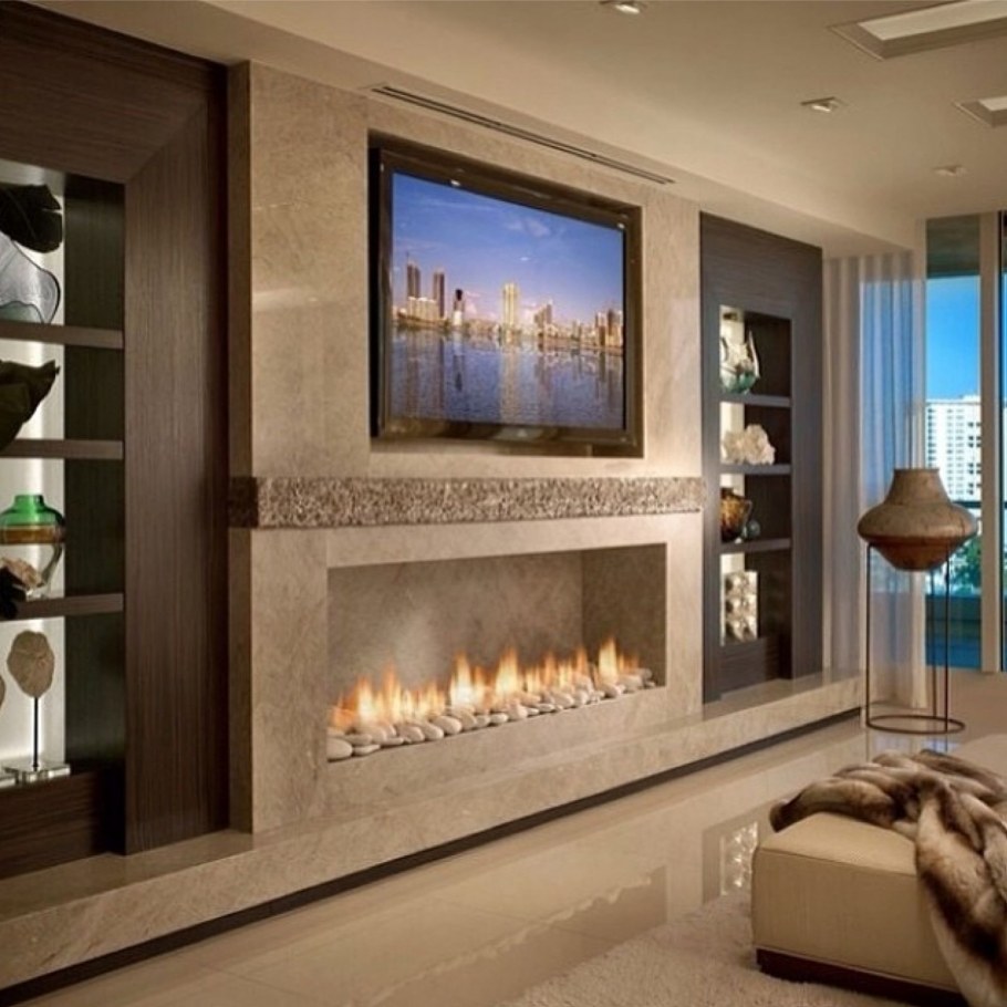 Встроенный камин в интерьере