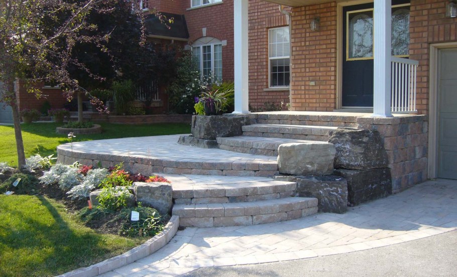 Дорожка от крыльца