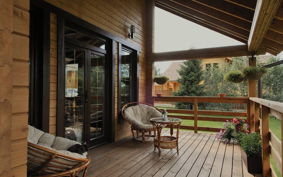 Веранда из имитации бруса