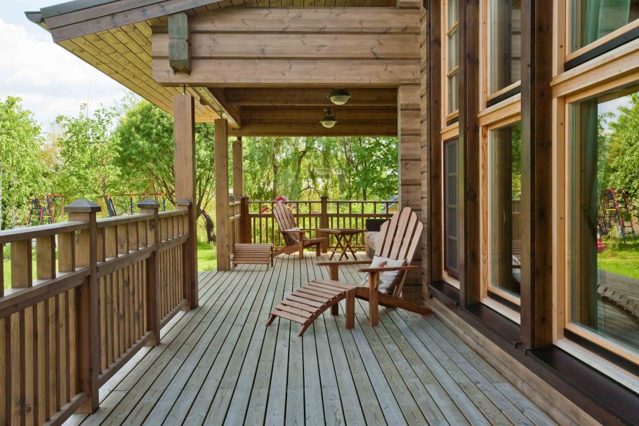 Терраса из клееного бруса