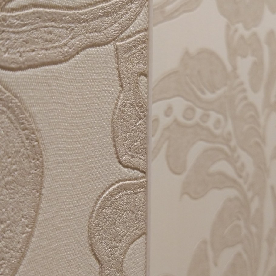 Отделка углов декоративным камнем