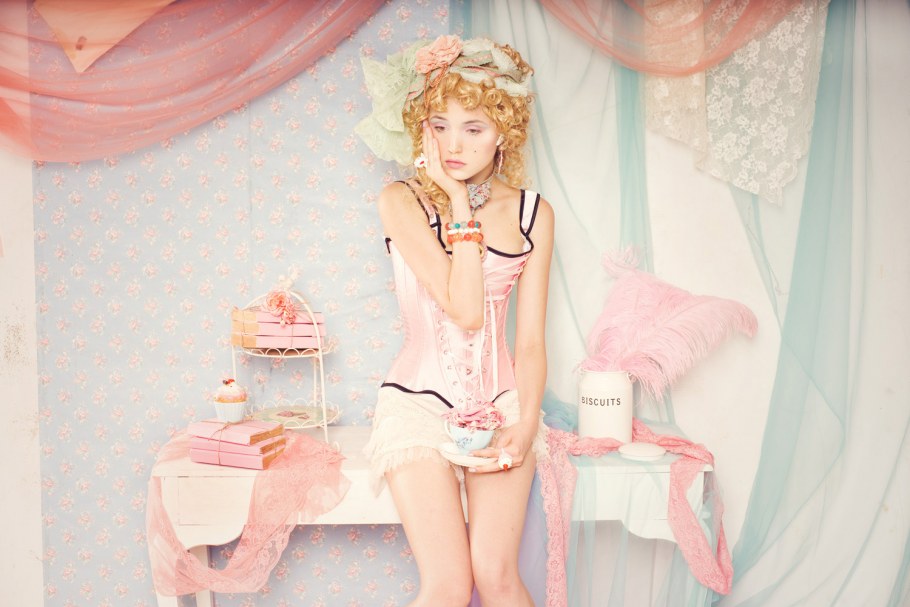 Гламурный интерьер гостиной