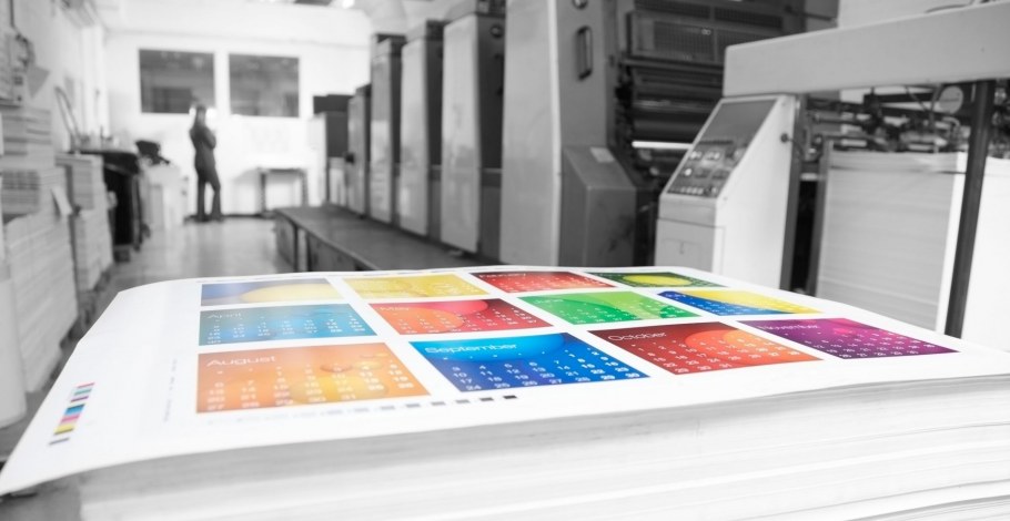 Лакировка типография