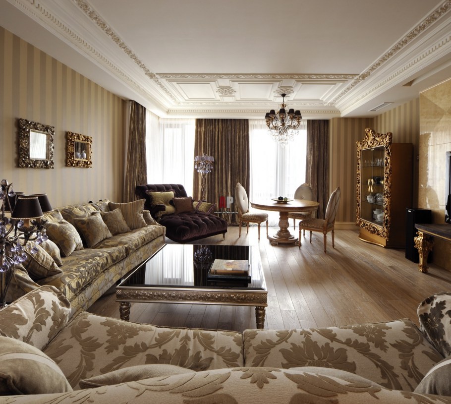 Светлая гостиная в классическом стиле
