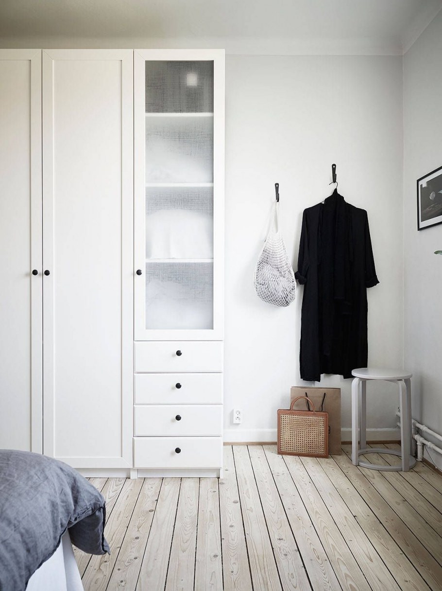 Шкаф в стиле Сканди