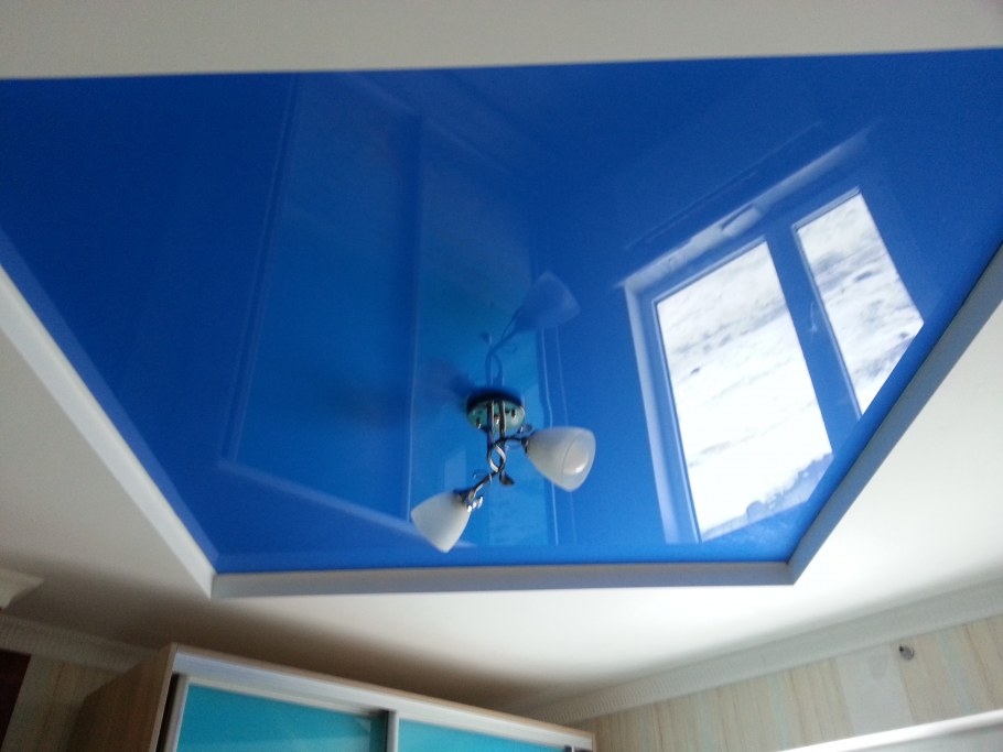 Двухуровневый потолок из панелей