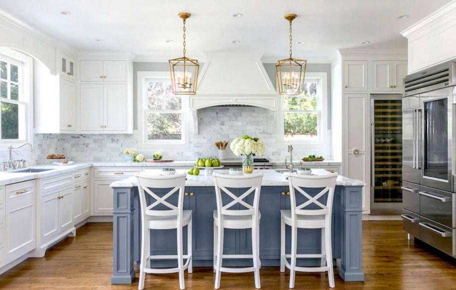 Кухня в стиле Прованс с островом