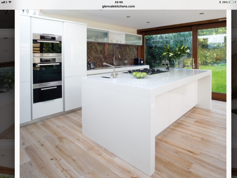 Островок кухня белый дерево