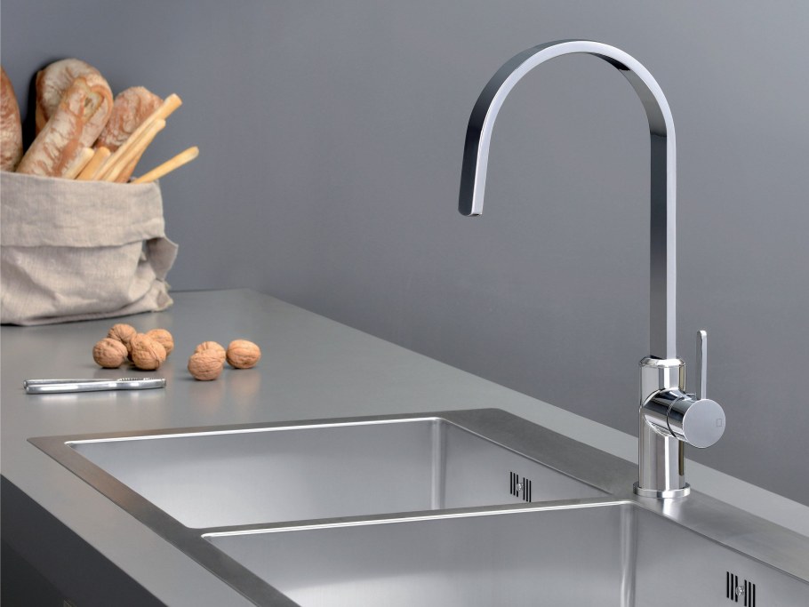 Kitchen tap