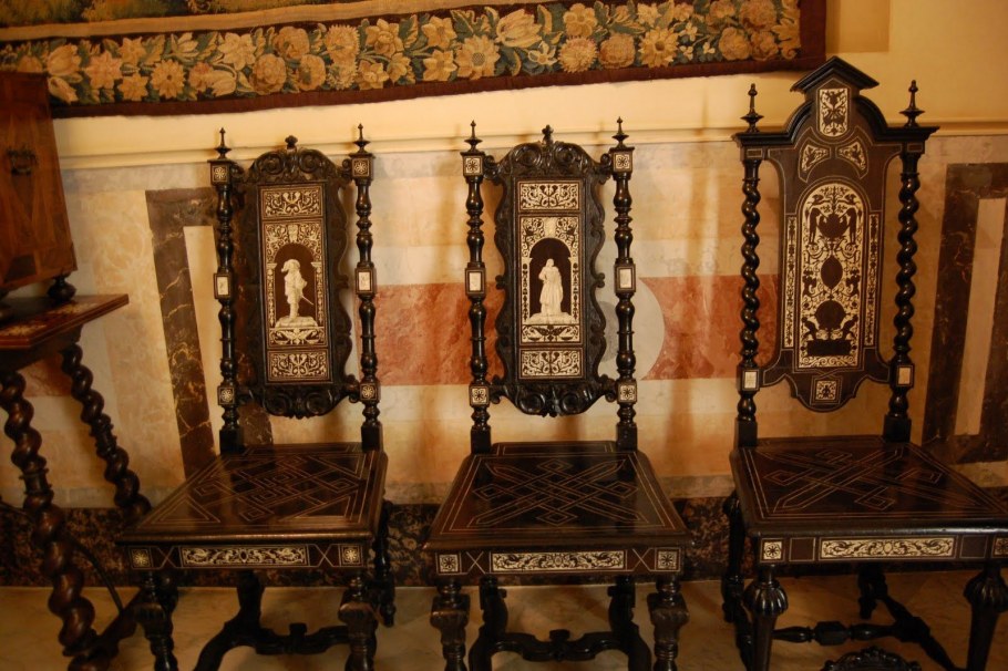 Романский стиль в интерьере средневековья мебель