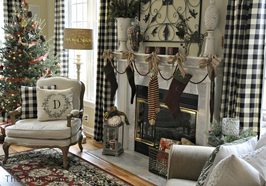 Новогоднее украшение кабинета