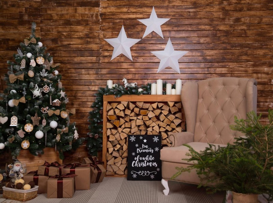 Деревянная елка в стиле Сканди