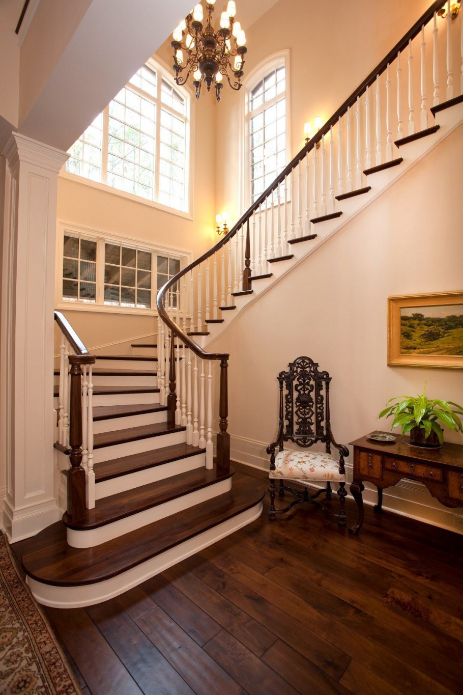 Лестница в загородном доме