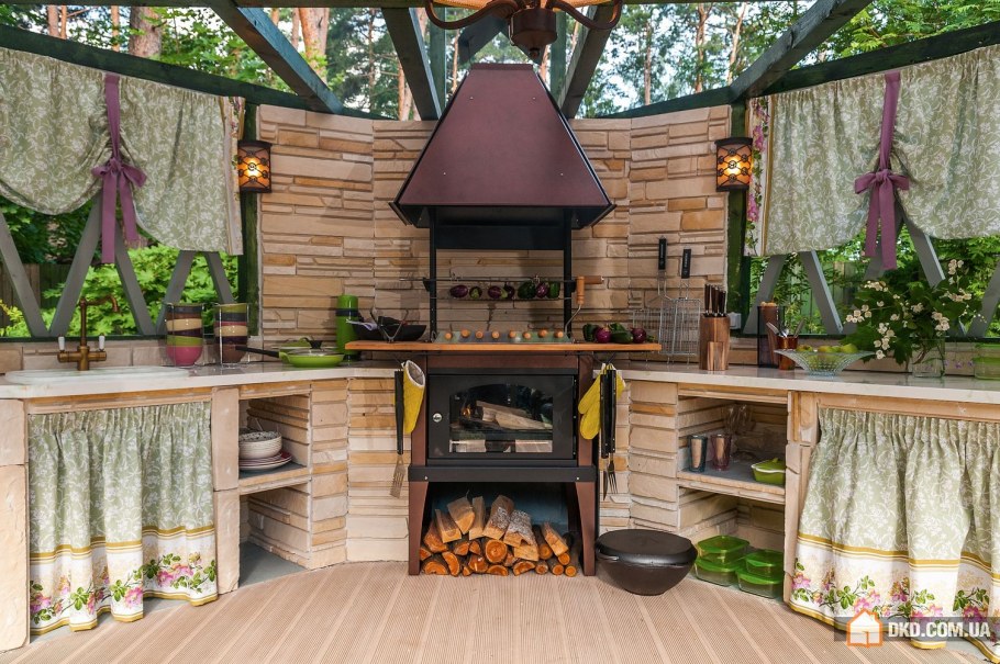 Веранда на даче в морском стиле