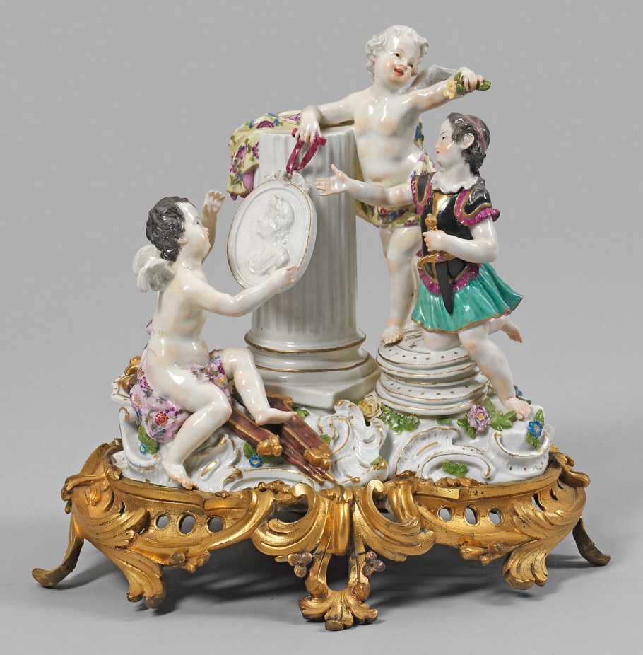 Фарфоровые фигурки