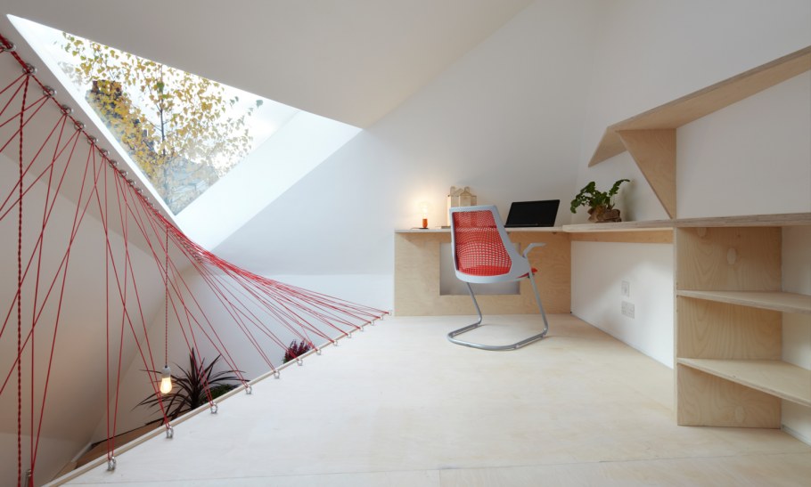 Наклонные стены