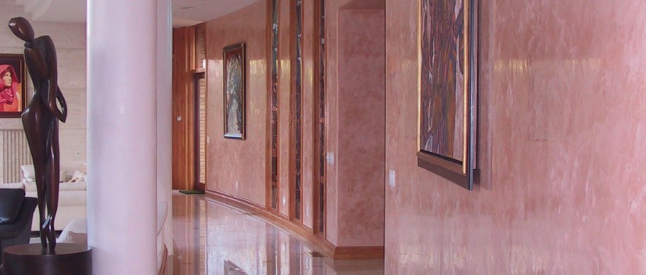 Декоративная штукатурка глянцевая для внутренней отделки стен