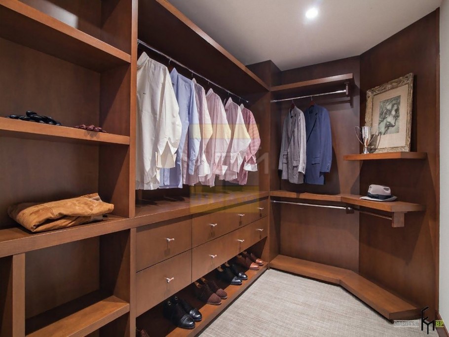 Гардеробные из дерева