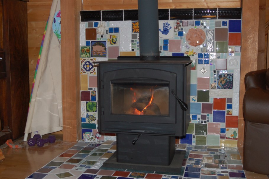 Плитка вокруг печки