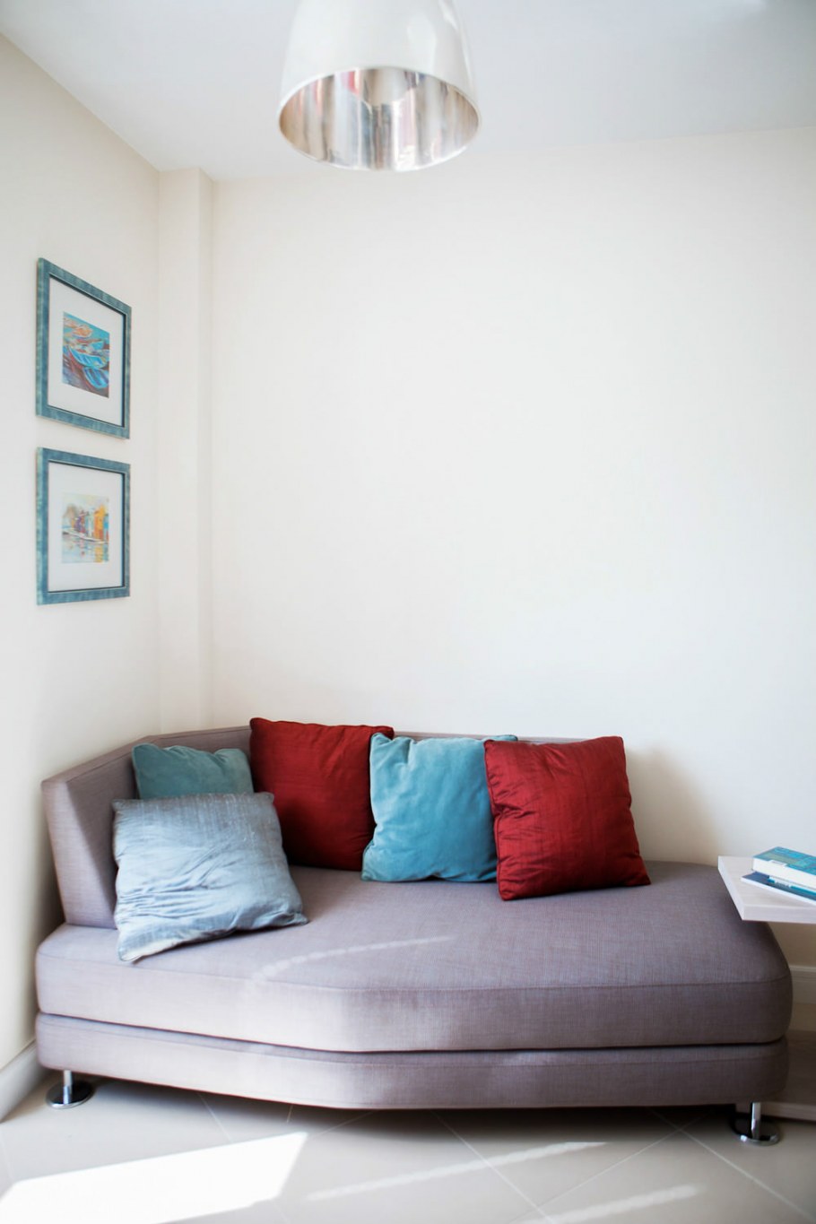 Диваны для маленьких комнат