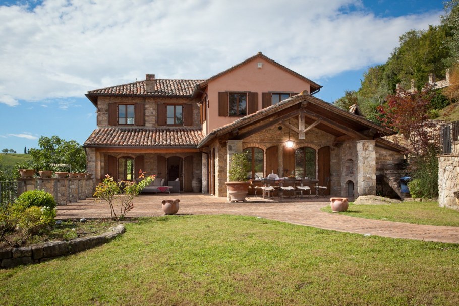 Кантри стиль в архитектуре домов