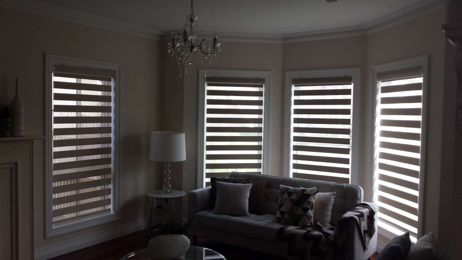 Горизонтальные жалюзи на пластиковые окна