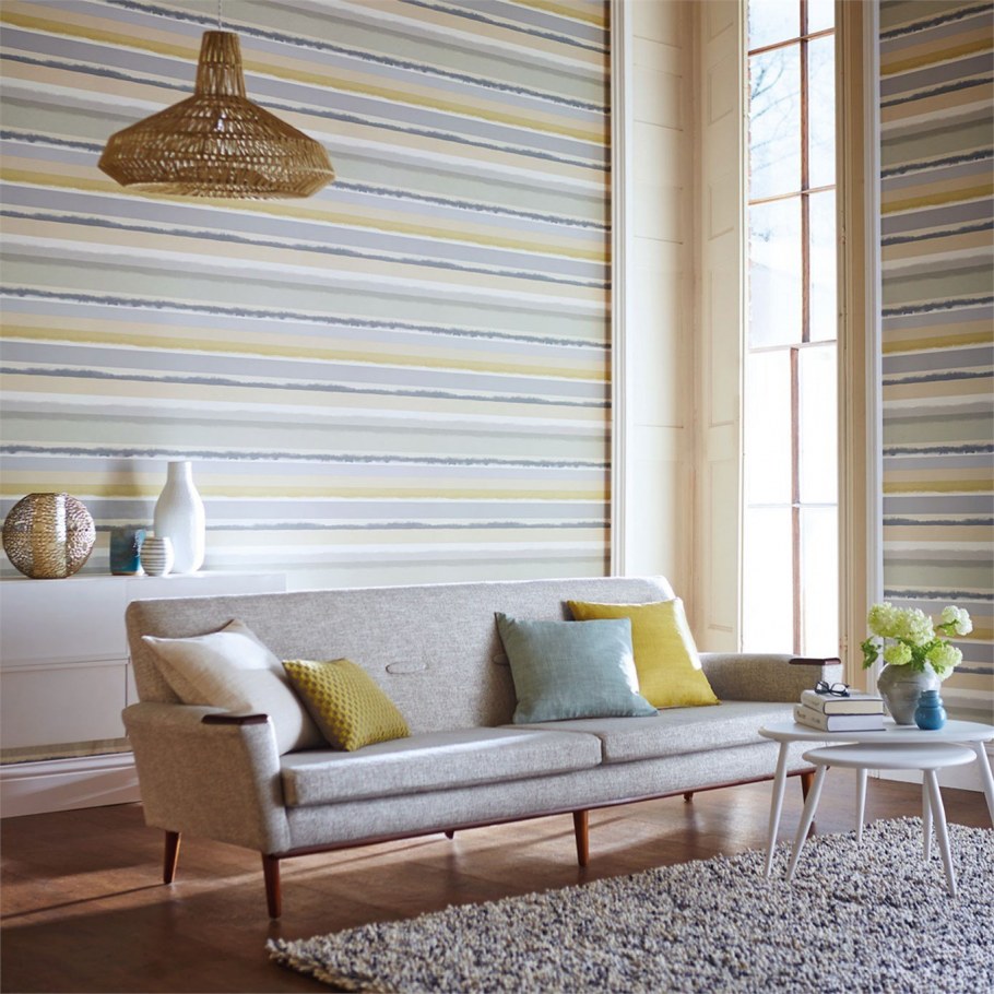 Полосатые стены в интерьере