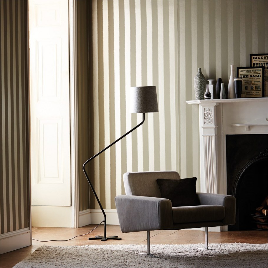 Полосатые обои в интерьере